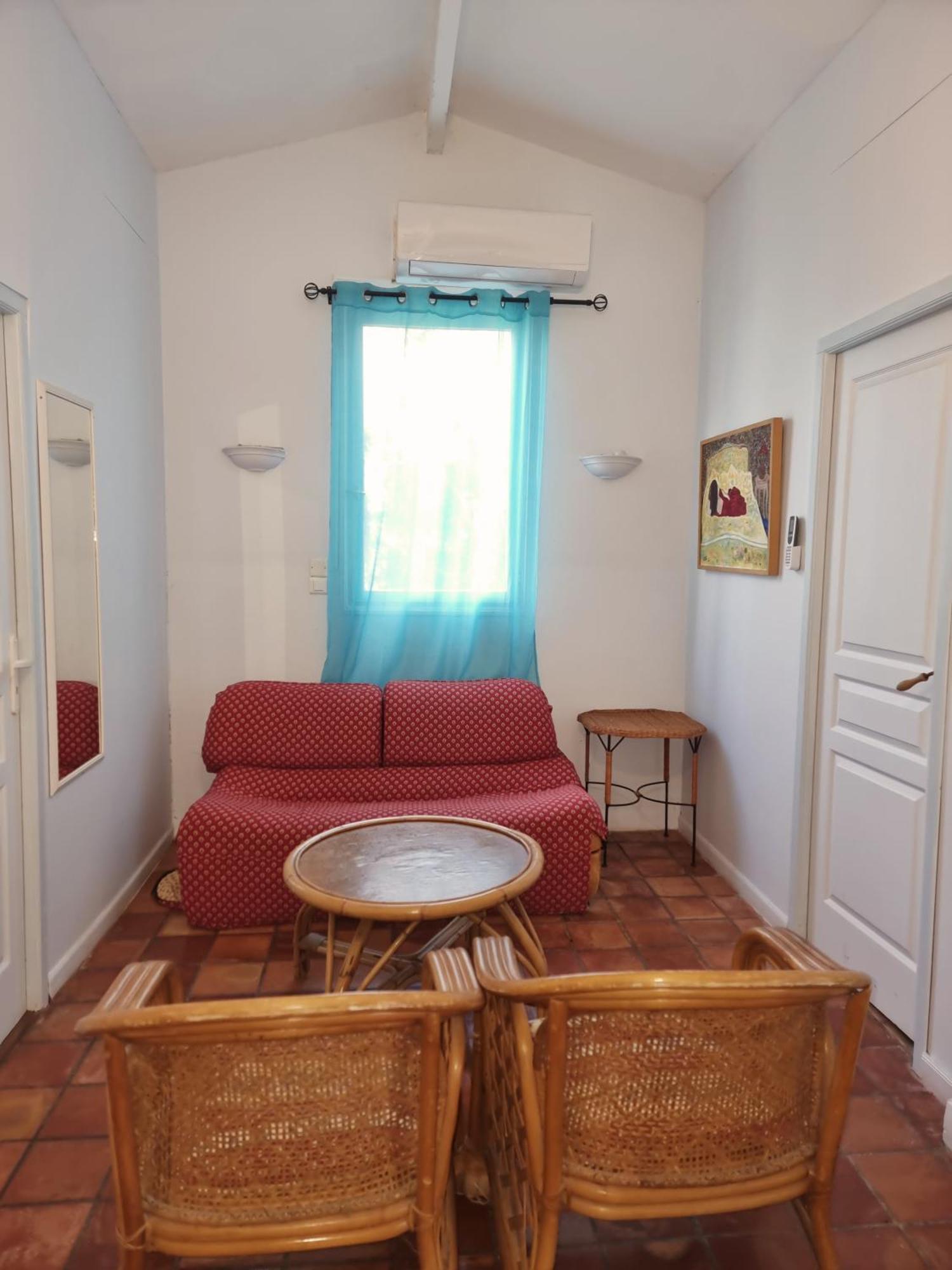 Pousterle De Sabran - Piscine & Hammam Apartment Phòng bức ảnh