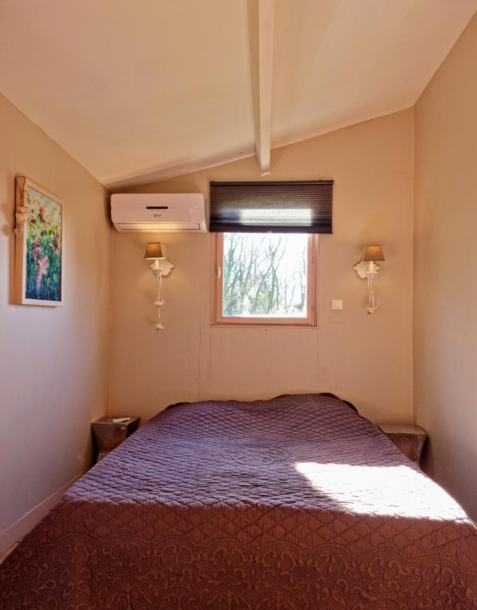 Pousterle De Sabran - Piscine & Hammam Apartment Phòng bức ảnh