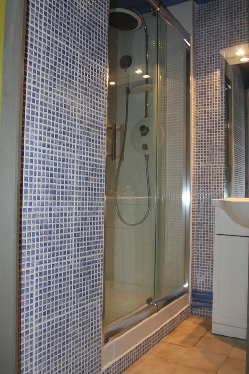 Pousterle De Sabran - Piscine & Hammam Apartment Ngoại thất bức ảnh